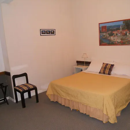 Hostal Del Sur-3